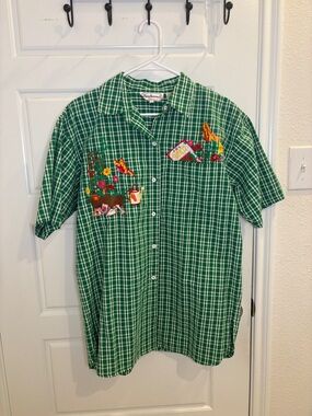 Vintage Cottagecore Embroidered Garden Button Up Shirt Green Plaid Size M